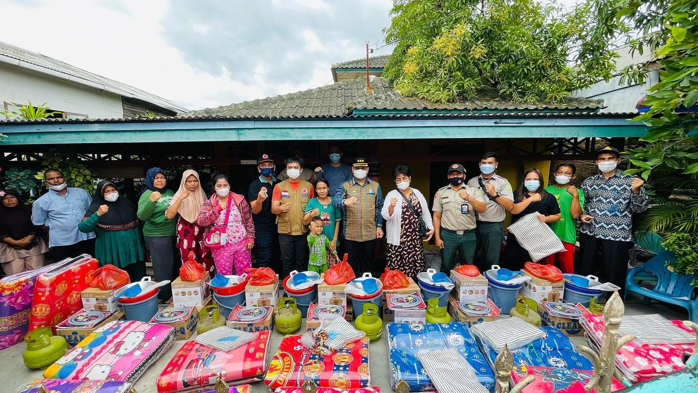 Bantuan bagi korban kebakaran di Kelurahan Bagan Deli Kecamatan Medan Belawan